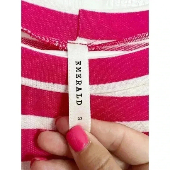 Emerald‎ fuchsia and white dress with buttons on the back - Picture 4 of 5